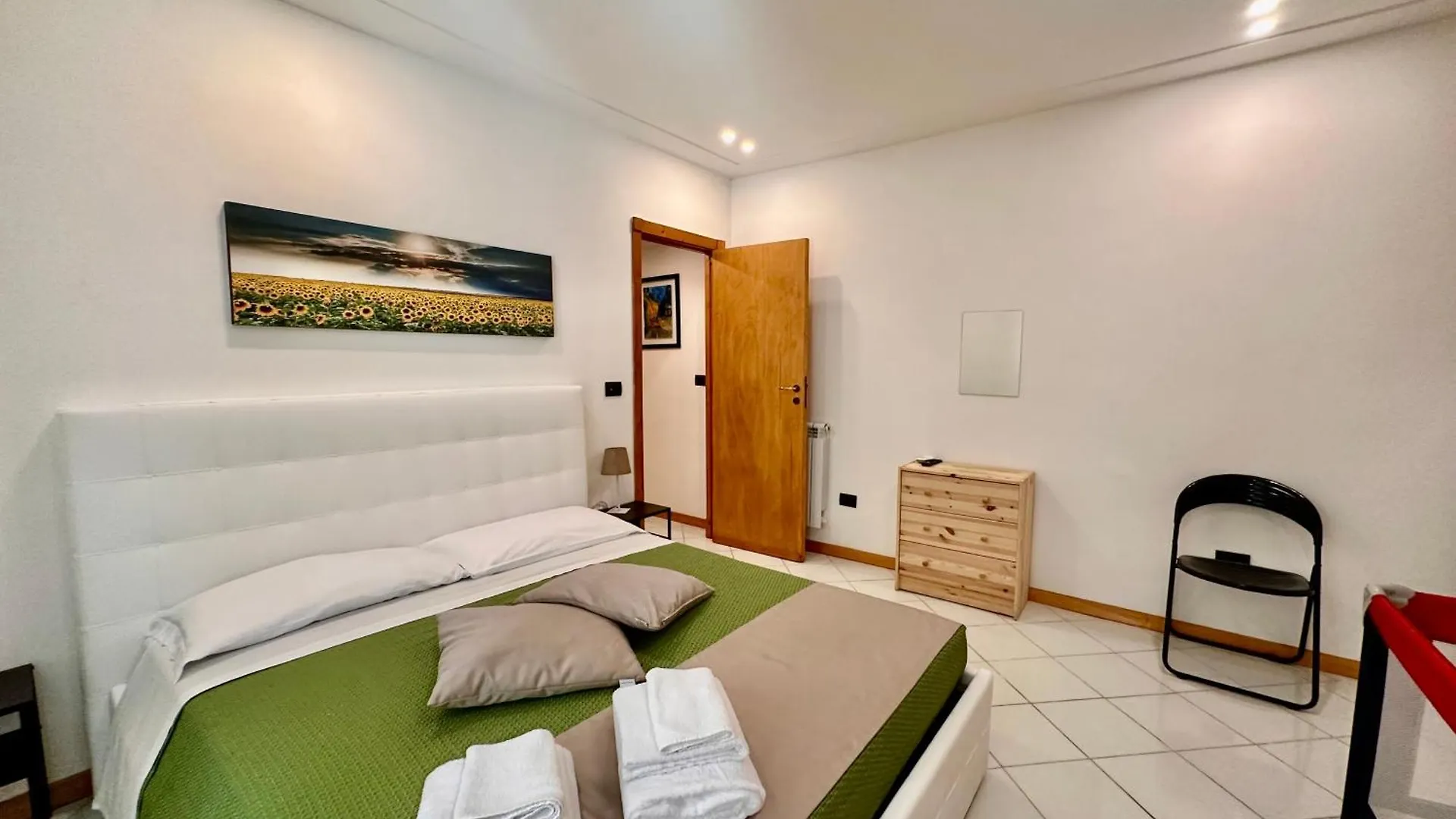 Apartment Mammina Home Chiatamone Naples Italy