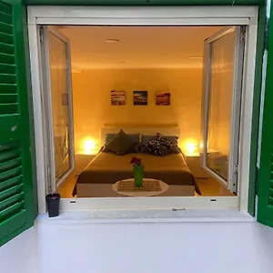 Appartamento Maison Atri 17, Napoli